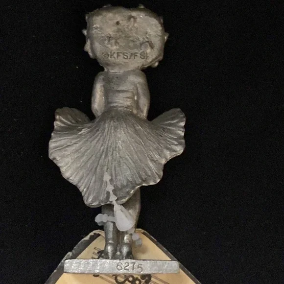 Betty Boop Miniature Pewter figure vintage Betty Boop  as Marilyn Monroe - Picture 4 of 12